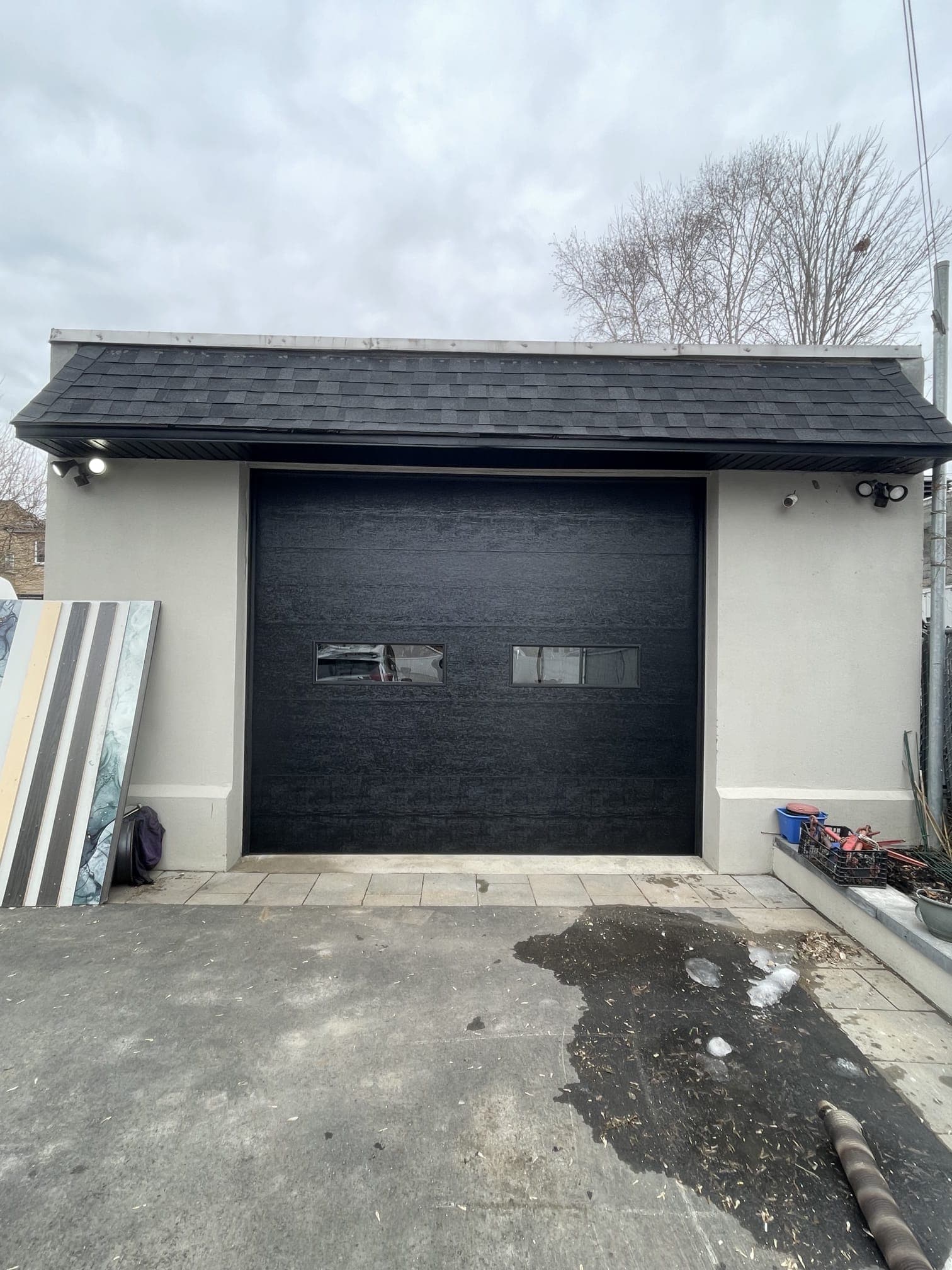 Extérieur de garage